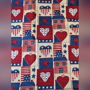 David Textiles Patriotic Americana Fabric 35x44 Hearts Stars Houses